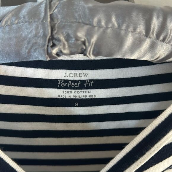 J. Crew perfect fit tee - Picture 2 of 4